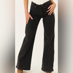 RISEN NWOT Black Fold Over Waist w/ Wide Leg Jeans Semi-Stretch | Size: 11/30